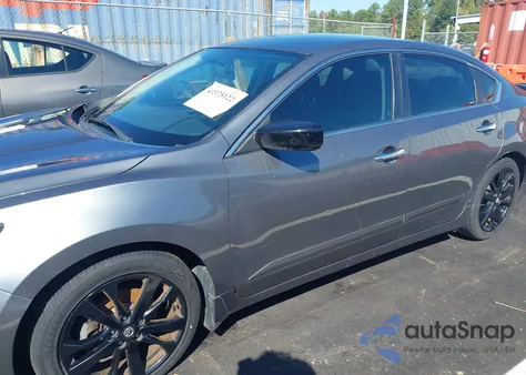 2018 Nissan Altima 2.5 Sr from USA, damaged, VIN 1N4AL3AP6JC166179